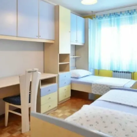 Skradinska 1 شقة *